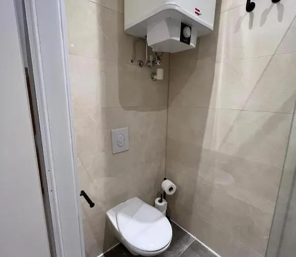 Olmo 2839 Apartamento *